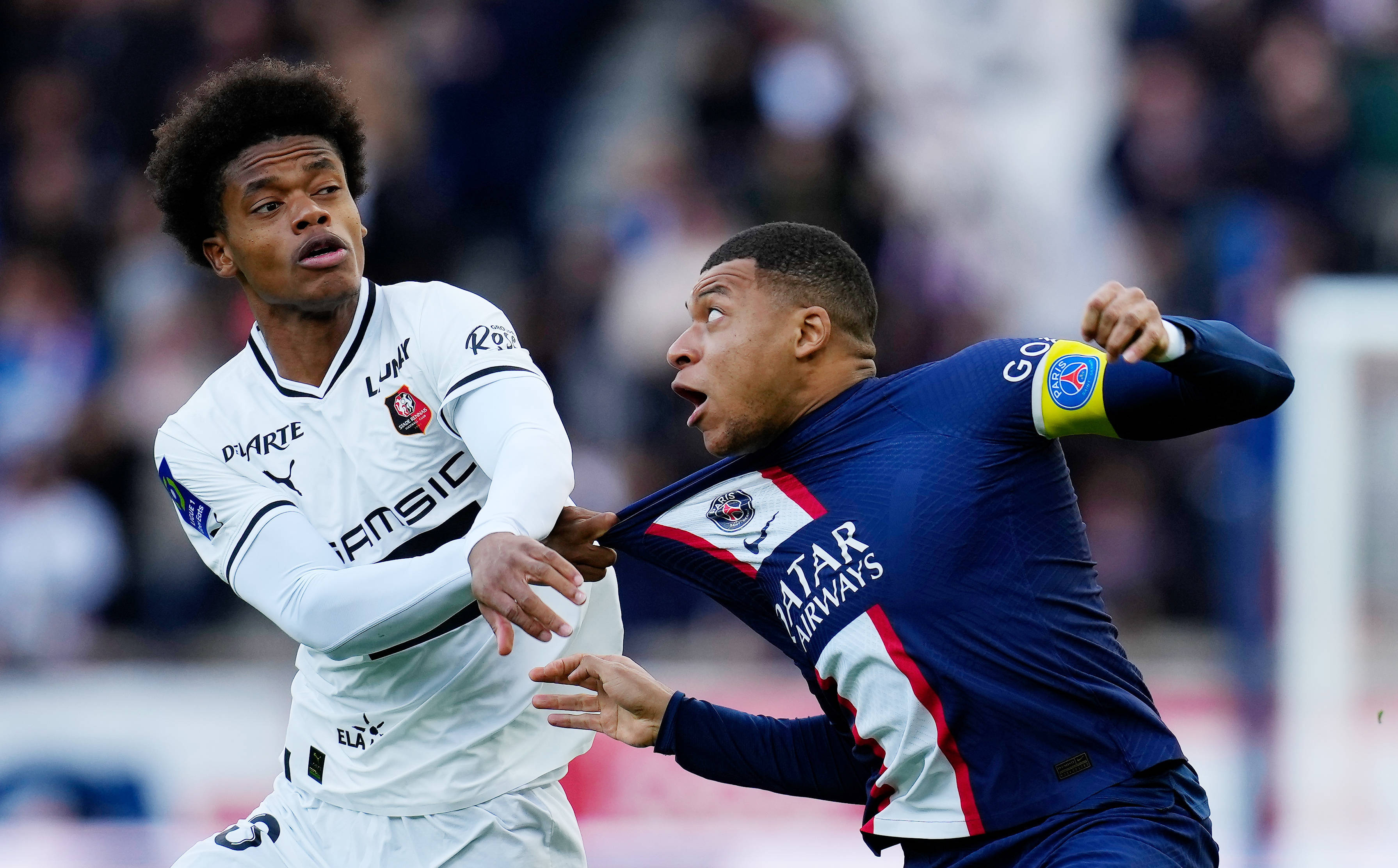 包含里尔客场战胜南特,稳固法甲争冠位置的词条 包含里尔客场战胜南特,稳固法甲争冠位置的词条