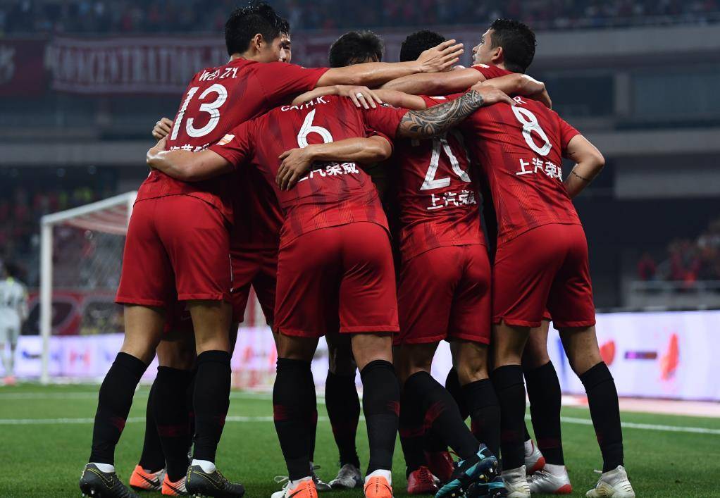 关于上港队主场击败对手晋级亚冠八强改写成上港主场胜利晋级亚冠淘汰赛的信息