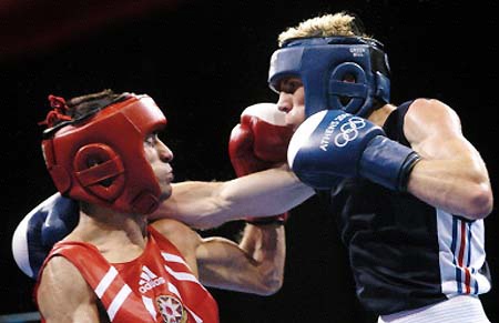 古巴拳击手在决赛中力挫强手 古巴拳击手在决赛中力挫强手