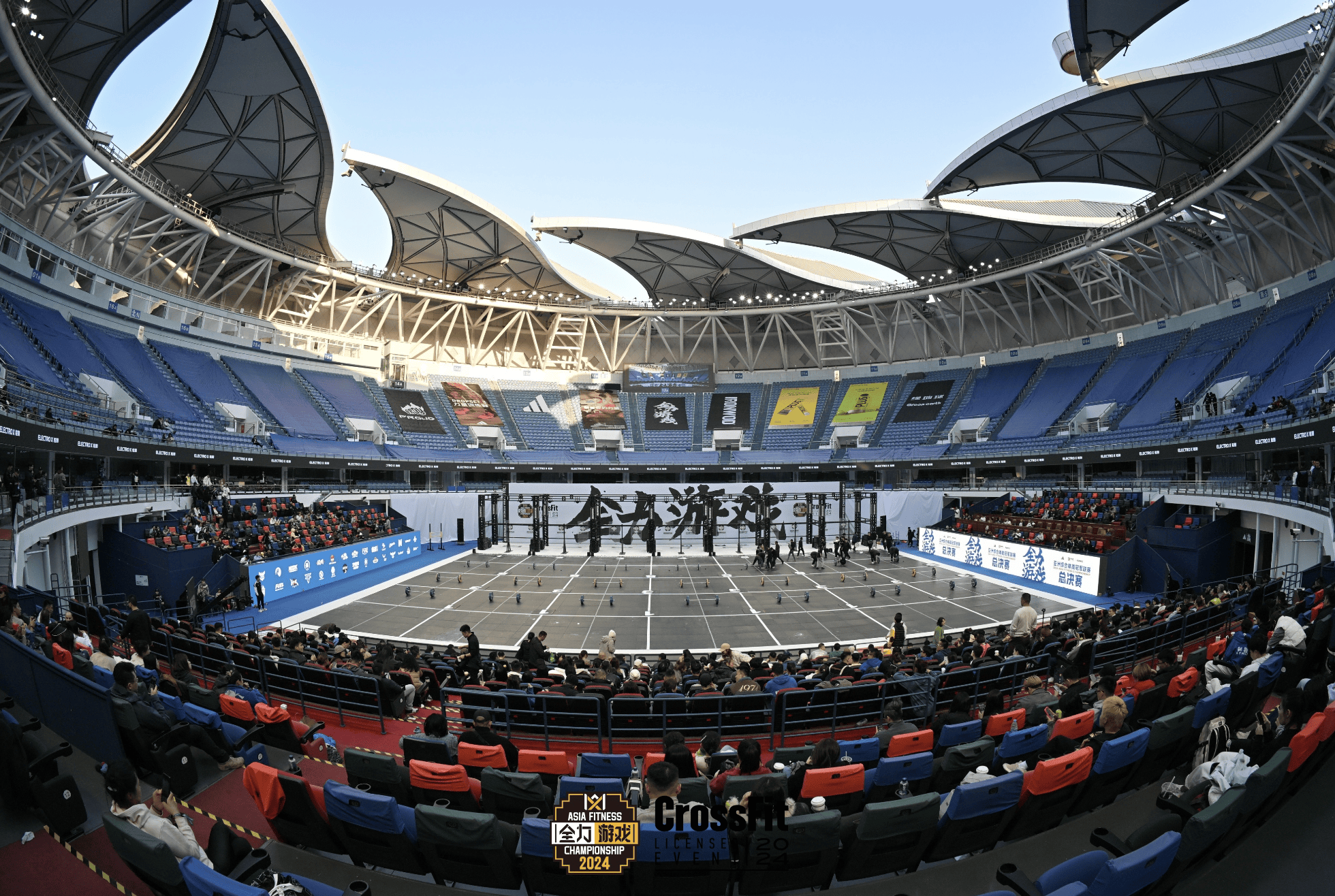 世俱杯决赛-争夺激烈!亚洲顶尖俱乐部赛事展现风采