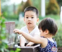 孩子主席讲述他自己的,可是他别无选择的简单介绍 孩子主席讲述他自己的,可是他别无选择的简单介绍