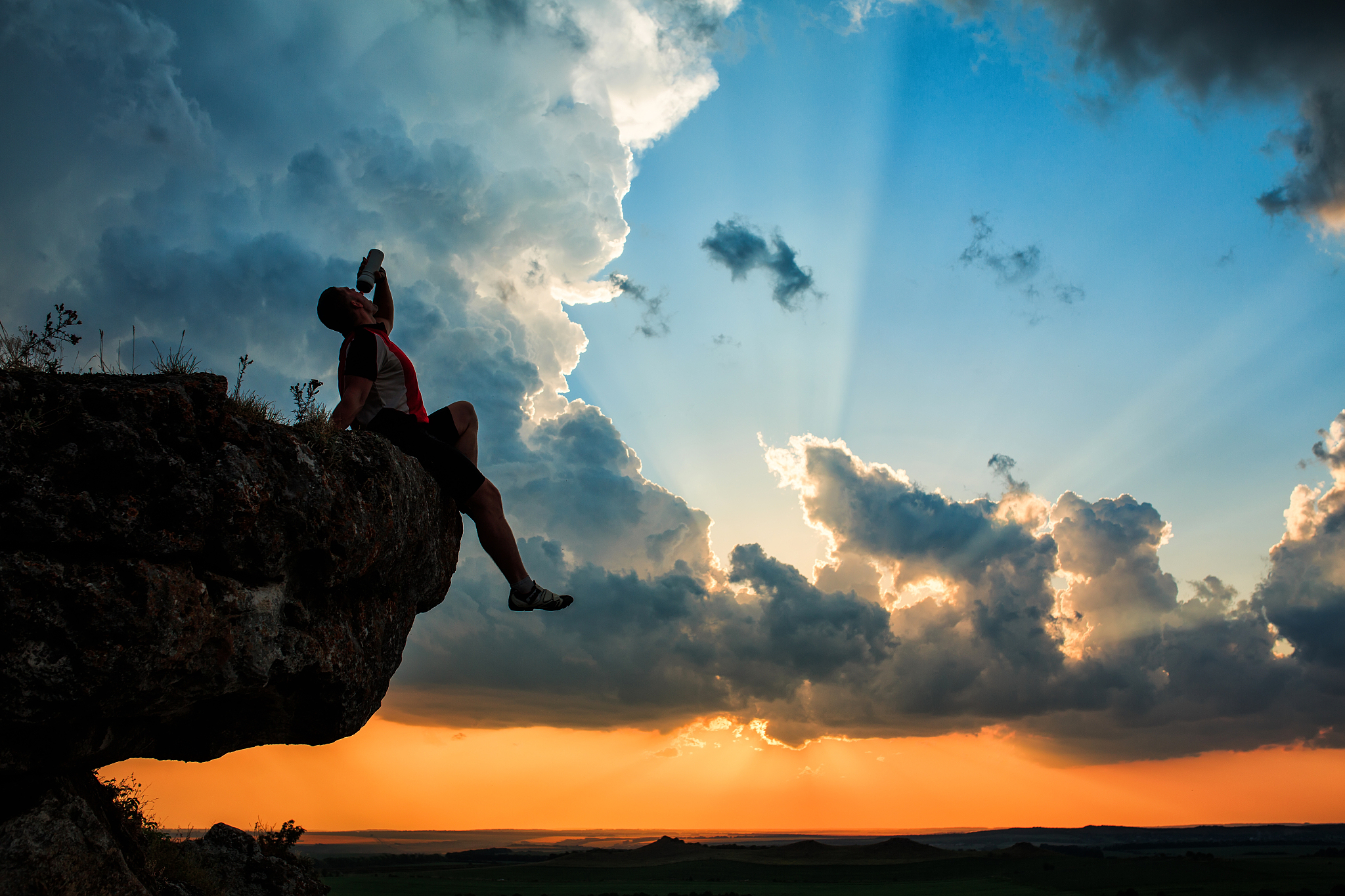 世俱杯改制-风雨兄弟扬帆远航,晋级破浪