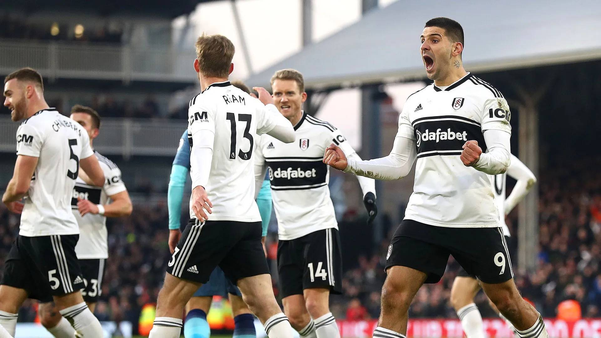 加的斯队身先士卒备战全心全意欧化杯 加的斯队身先士卒备战全心全意欧化杯