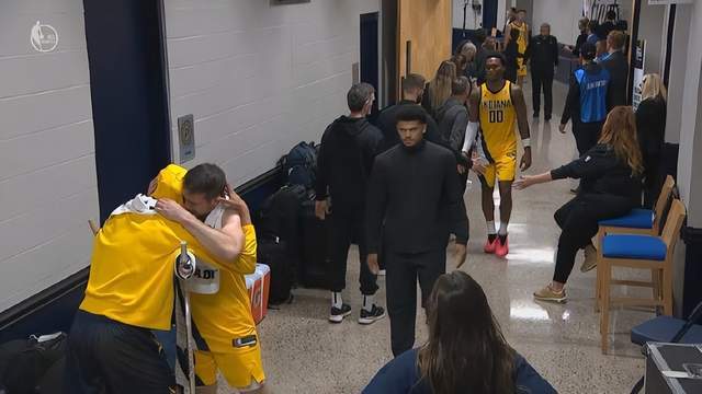 世俱杯分组-宁夏山屿海队员奋力拼抢,主场取胜引无数掌声!