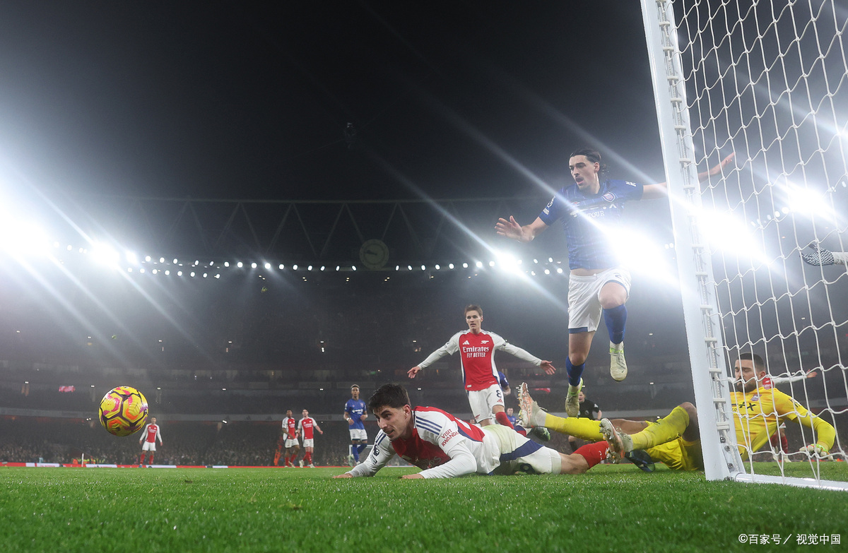 欧洲足球劲旅备战备受考验,教练下放压力 欧洲足球劲旅备战备受考验,教练下放压力