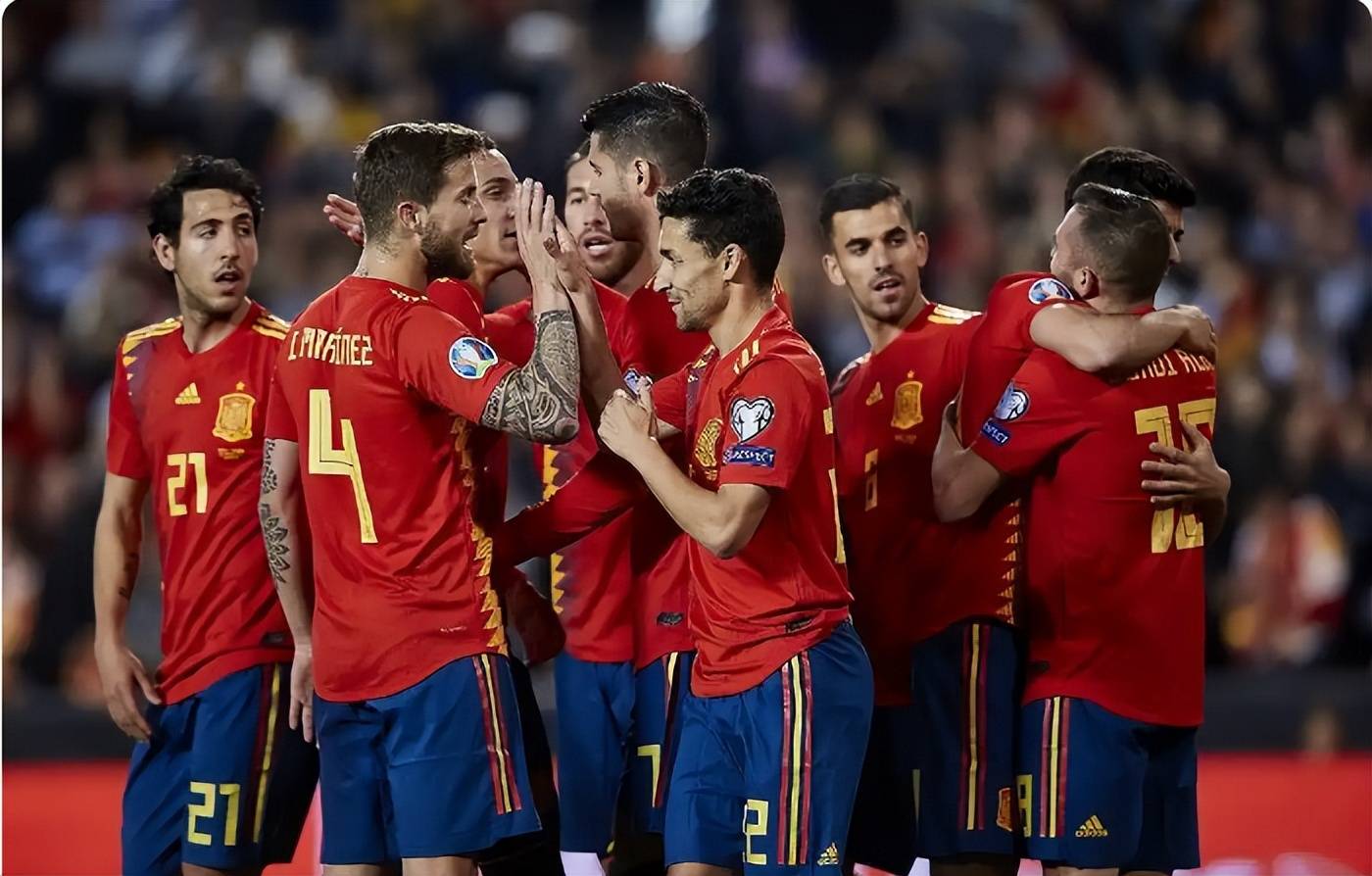 斯洛伐克队勇夺宝贵胜利，欧预赛前途光明