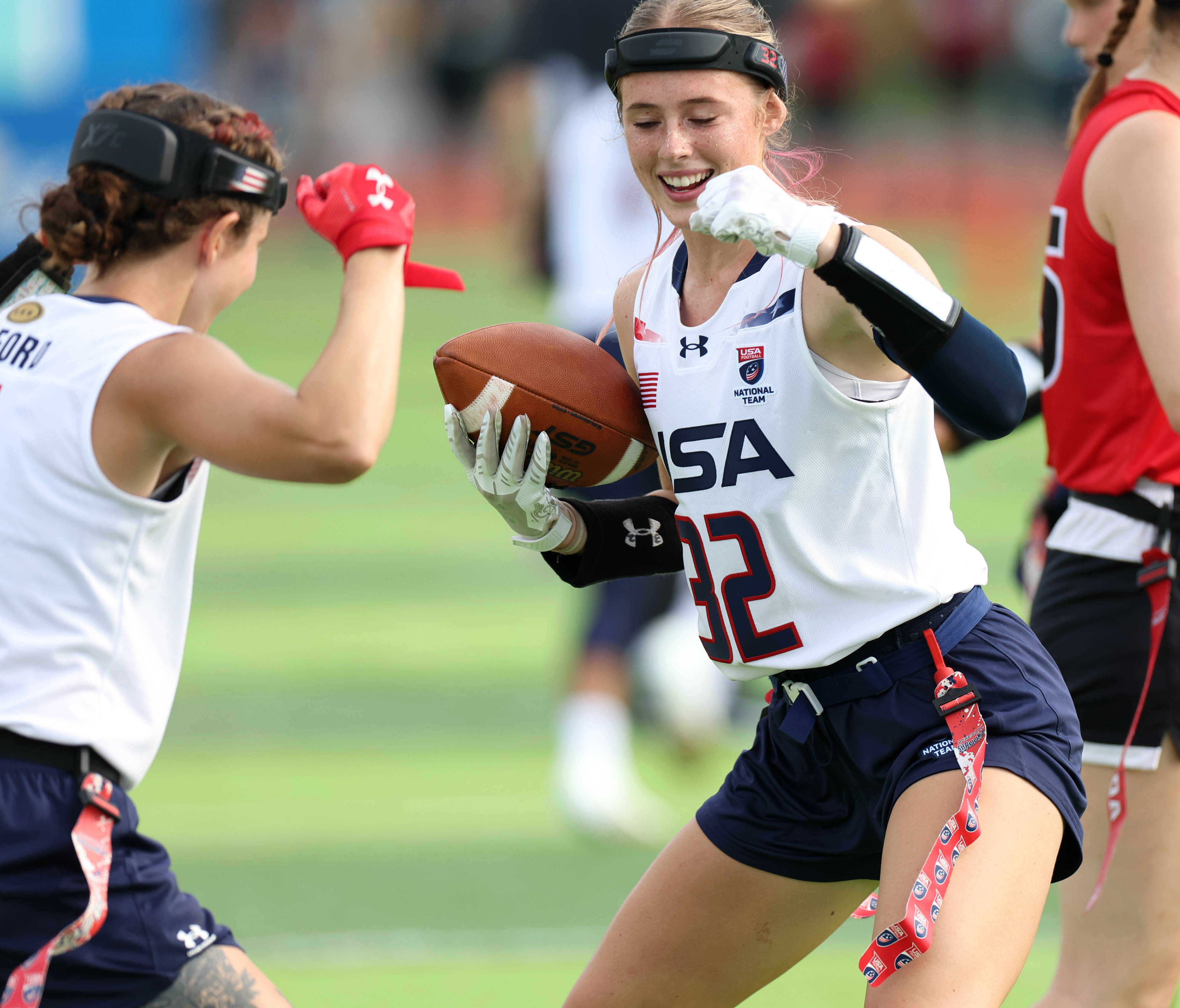 加拿大队在预选赛中努力前行,期待新突破 加拿大队在预选赛中努力前行,期待新突破