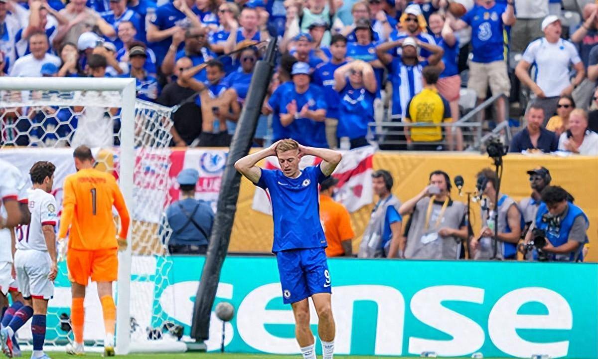 切尔西客场惨败，颓势可怕fans难耐等候的简单介绍