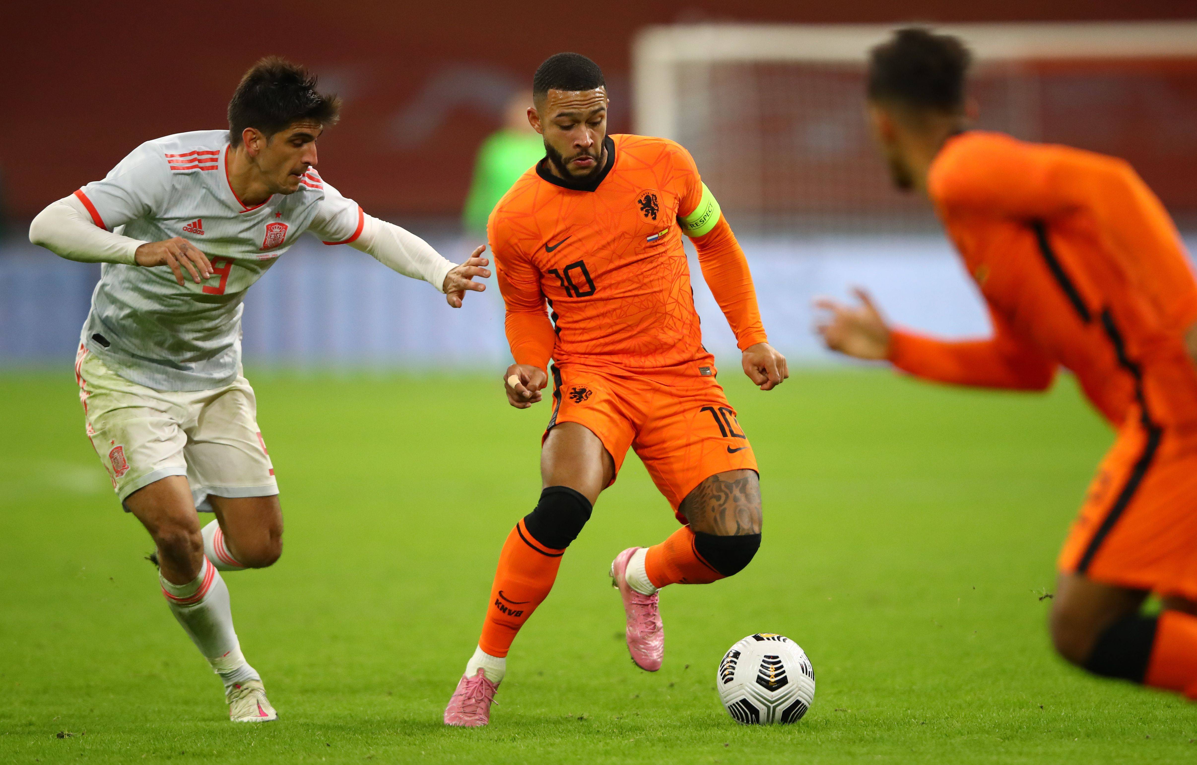 世俱杯直播-荷兰遭遇土耳其逆转,小组出线悬念的简单介绍