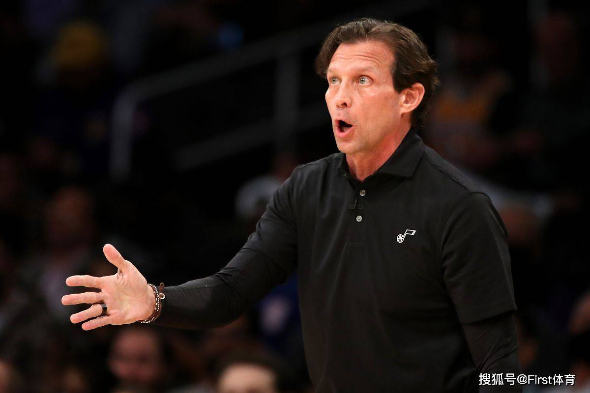 爵士队内部矛盾激化，主教练发表谴责声明的简单介绍