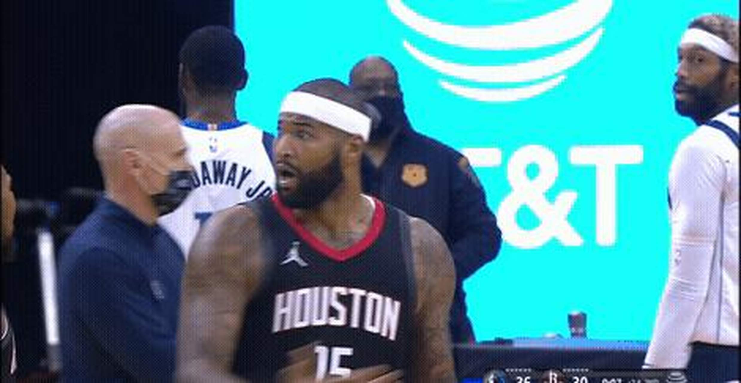 世俱杯赛程-火箭队主教练因技术犯规遭罚款