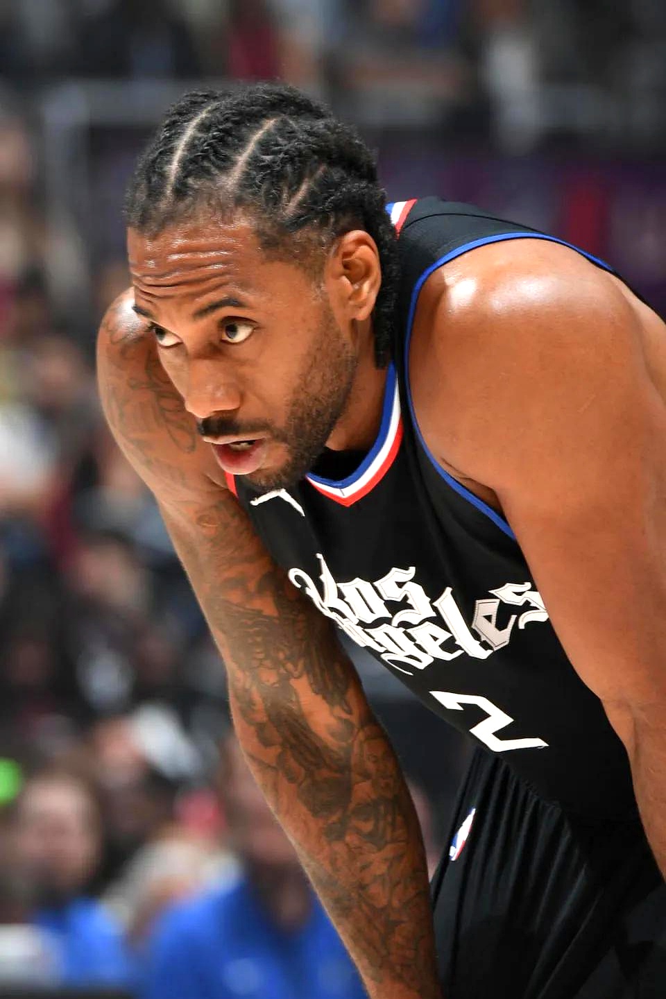 世俱杯改制-快船客场逆转掘金,莱纳德关键时刻挺身而出